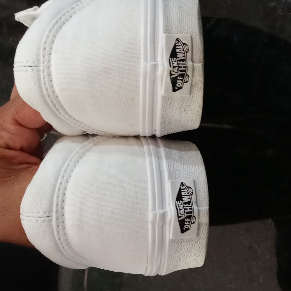 Vans white sneakers for men's size 11 - Picture 10 of 11